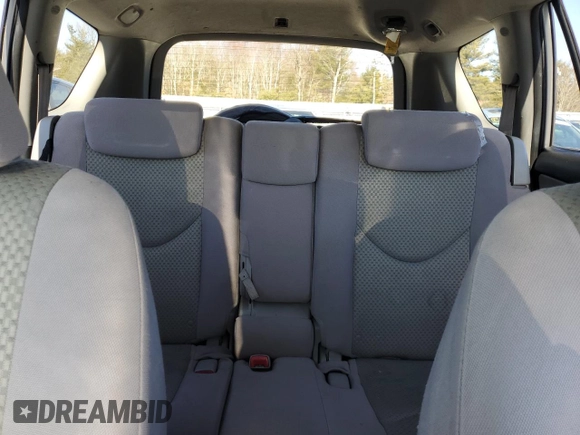 2007 Toyota RAV4 with VIN JTMBD33V476050557, listed as a Copart auction lot 47037695 with 205,490 mi miles and Salvage Title. Bid and sale history available at carsss.com. Image 10.