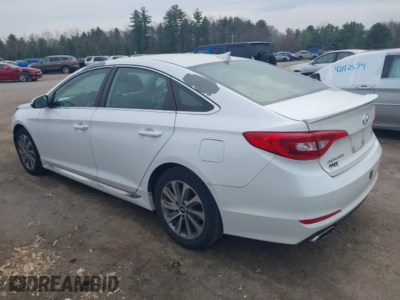 2015 Hyundai Sonata Sport with VIN 5NPE34AF7FH052003, listed as a IAAI auction lot 42097419 with 172,026 mi miles and . Bid and sale history available at DreamBid. Image 3.