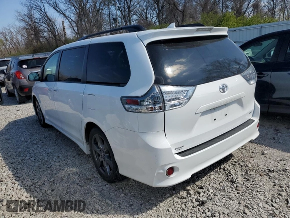 2018 Toyota Sienna SE with VIN 5TDXZ3DC6JS934883, listed as a Copart auction lot 47573264 with 123,524 mi miles and Salvage title. Bid and sale history available at DreamBid. Image 2.