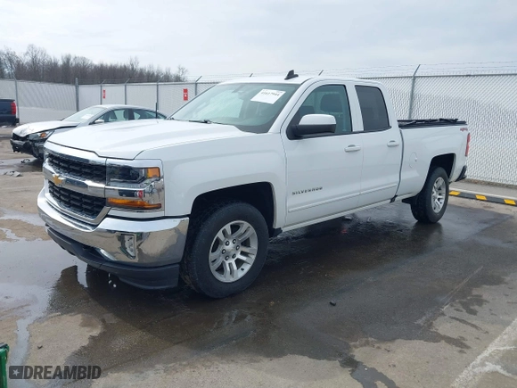 2018 Chevrolet Silverado 1500 LT with VIN 1GCVKREHXJZ298878, listed as a IAAI auction lot 41617944 with 64,847 mi miles. Bid and sale history available at carsss.com. Image 17.