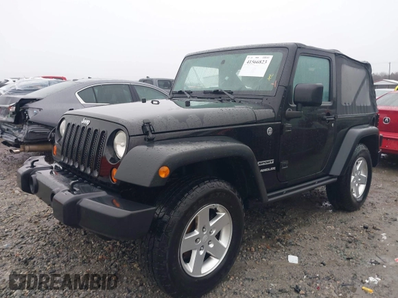 2012 Jeep Wrangler Sport z VIN 1C4AJWAG8CL262755, wystawiony jako IAAI lot #41566823 z przebiegiem 164 135 mil mil oraz . Historia ofert i sprzedaży dostępna na DreamBid. Obrazek 2.