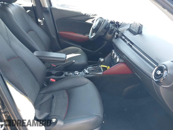 2018 Mazda CX-3 Grand Touring z VIN JM1DKFD75J0312662, wystawiony jako IAAI lot #41805287 z przebiegiem 140 083 mil mil oraz . Historia ofert i sprzedaży dostępna na DreamBid. Obrazek 5.