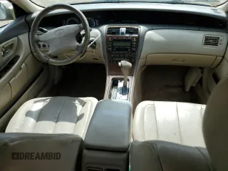 2001 Toyota Avalon XL w/Bucket Seats with VIN 4T1BF28B51U162835, listed as a Copart auction lot 49166615 with 305,832 mi miles and Salvage Title. Bid and sale history available at carsss.com. Image 8.