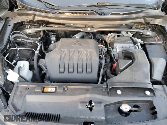2022 Mitsubishi Eclipse Cross SE with VIN JA4ASWAA0NZ045705, listed as a Copart auction lot 84867144 with 62,645 mi miles and Salvage title. Bid and sale history available at DreamBid. Image 13.