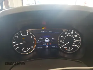 2025 Nissan Altima SV z VIN 1N4BL4DV6SN381202, wystawiony jako Copart lot #59273895 z przebiegiem 3 383 mil mil oraz Czysty tytuł • Clean title. Historia ofert i sprzedaży dostępna na DreamBid. Obrazek 9.