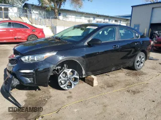 2021 Kia Forte LXS with VIN 3KPF24AD8ME301285, listed as a Copart auction lot 59936895 with 72,055 mi miles and Salvage title. Bid and sale history available at DreamBid. Image 1.