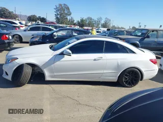 2014 Mercedes-Benz E-Class E 350 with VIN WDDKJ5KB0EF253962, listed as a IAAI auction lot 41013329 with 75,731 mi miles. Bid and sale history available at carsss.com. Image 14.