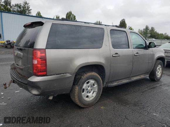 2011 Chevrolet Suburban LT with VIN 1GNSKJE33BR115659, listed as a Copart auction lot 68954724 with 149,867 mi miles and Clean Title. Bid and sale history available at carsss.com. Image 3.