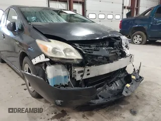 2013 Toyota Prius One z VIN JTDKN3DU3D1687337, wystawiony jako IAAI lot #41200238 z przebiegiem 163 085 mil mil oraz . Historia ofert i sprzedaży dostępna na DreamBid. Obrazek 17.