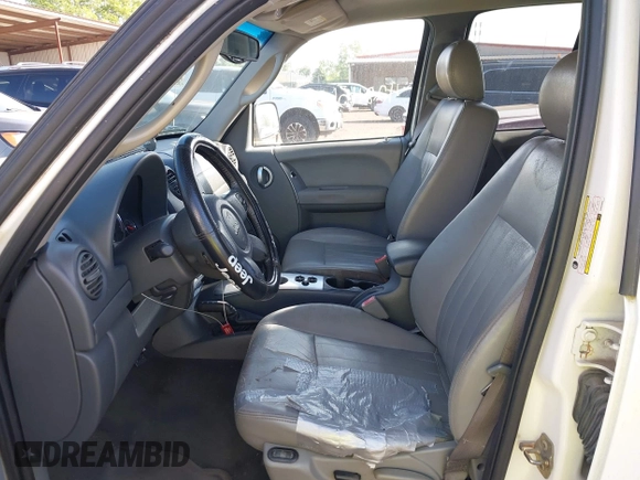2005 Jeep Liberty Limited with VIN 1J4GL58K05W509884, listed as a IAAI auction lot 42245608 with 201,419 mi miles and . Bid and sale history available at DreamBid. Image 5.