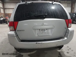 2004 Mitsubishi Endeavor LS with VIN 4A4MN21S94E009506, listed as a IAAI auction lot 41944936 with 145,746 mi miles. Bid and sale history available at carsss.com. Image 19.