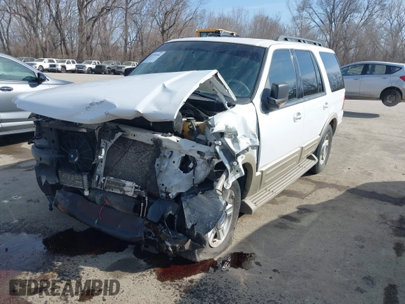 2006 Ford Expedition Eddie Bauer z VIN 1FMPU18566LA95837, wystawiony jako IAAI lot #41739584 z przebiegiem 248 823 mil mil oraz . Historia ofert i sprzedaży dostępna na DreamBid. Obrazek 18.