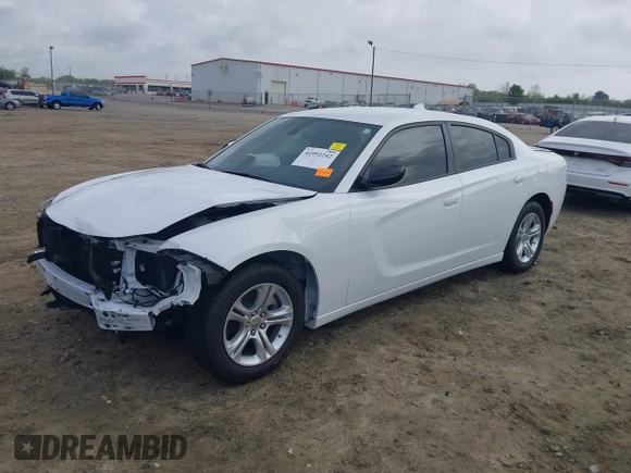 2023 Dodge Charger SXT z VIN 2C3CDXBG8PH672144, wystawiony jako IAAI lot #41952242 z przebiegiem 12 904 mil mil oraz . Historia ofert i sprzedaży dostępna na DreamBid. Obrazek 2.
