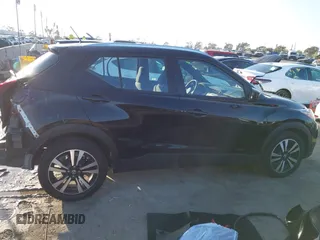 2020 Nissan Kicks SV with VIN 3N1CP5CV5LL488501, listed as a IAAI auction lot 41543069 with 68,588 mi miles and . Bid and sale history available at DreamBid. Image 14.