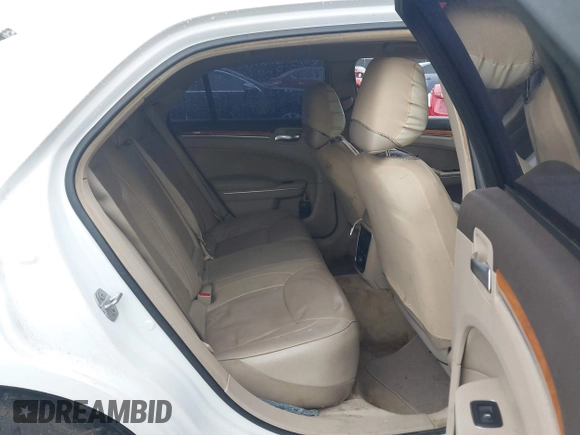 2014 Chrysler 300 with VIN 2C3CCAEG1EH380389, listed as a IAAI auction lot 41544101 with 186,314 mi miles. Bid and sale history available at carsss.com. Image 8.