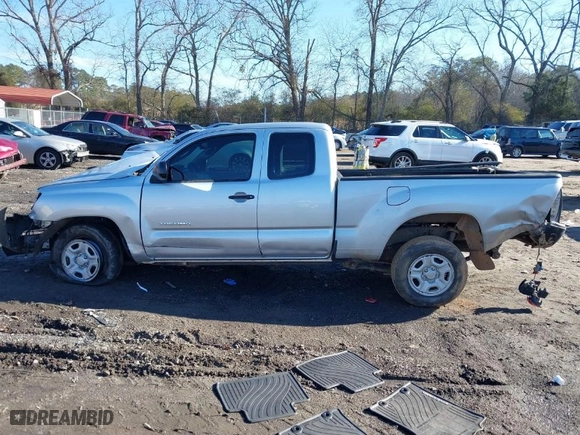 2012 Toyota Tacoma with VIN 5TFTX4CN3CX013120, listed as a IAAI auction lot 41397246 with NaN miles. Bid and sale history available at carsss.com. Image 14.