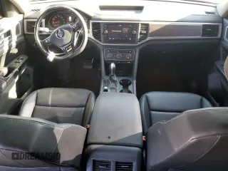 2019 Volkswagen Atlas SE with VIN 1V2WR2CA6KC559505, listed as a Copart auction lot 57183825 with 111,377 mi miles and Salvage title. Bid and sale history available at DreamBid. Image 8.