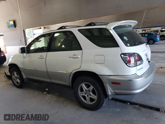 2002 Lexus RX 300 with VIN JTJHF10U720267677, listed as a Copart auction lot 74629634 with 190,105 mi miles and Salvage Title. Bid and sale history available at carsss.com. Image 2.