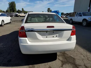 2005 Chevrolet Malibu with VIN 1G1ZS52F25F153704, listed as a Copart auction lot 71118004 with 100,446 mi miles and Salvage Title. Bid and sale history available at carsss.com. Image 6.