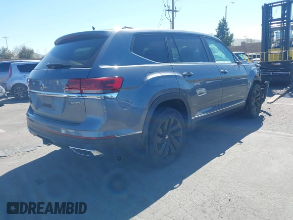 2021 Volkswagen Atlas SEL с VIN 1V2BR2CA2MC520525, выставлен на аукционе IAAI как лот 41398262 с пробегом 48 107 миль миль и . История ставок и продаж доступна на DreamBid. Изображение 4.