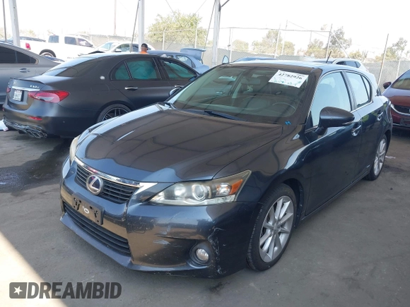 2011 Lexus CT 200h z VIN JTHKD5BH0B2030103, wystawiony jako IAAI lot #42782926 z przebiegiem 215 532 mil mil oraz . Historia ofert i sprzedaży dostępna na DreamBid. Obrazek 17.