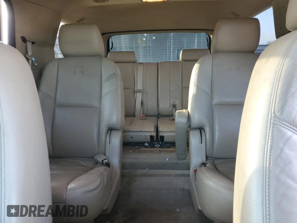 2012 Chevrolet Tahoe LTZ с VIN 1GNSCCE08CR210296, выставлен на аукционе Copart как лот 42102565 с пробегом 193 473 миль миль и Списание • Salvage title. История ставок и продаж доступна на DreamBid. Изображение 10.