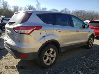 2015 Ford Escape SE with VIN 1FMCU0G90FUC86144, listed as a Copart auction lot 48720445 with 124,097 mi miles and Clean Title. Bid and sale history available at carsss.com. Image 3.