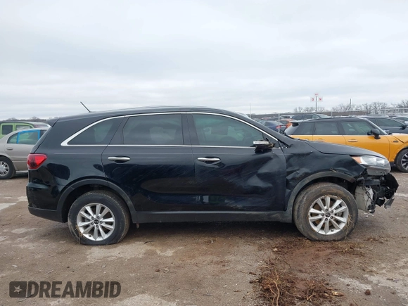 2019 Kia Sorento L with VIN 5XYPG4A33KG534780, listed as a IAAI auction lot 41563396 with 49,468 mi miles. Bid and sale history available at carsss.com. Image 13.