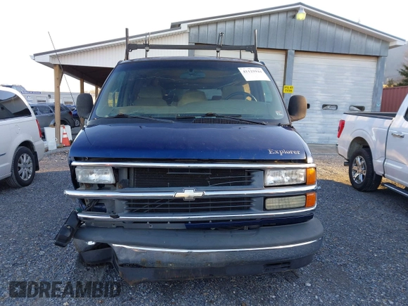 2002 Chevrolet Chevy Van z VIN 1GBFG15M421125415, wystawiony jako IAAI lot #41125944 z przebiegiem 130 600 mil mil oraz . Historia ofert i sprzedaży dostępna na DreamBid. Obrazek 13.