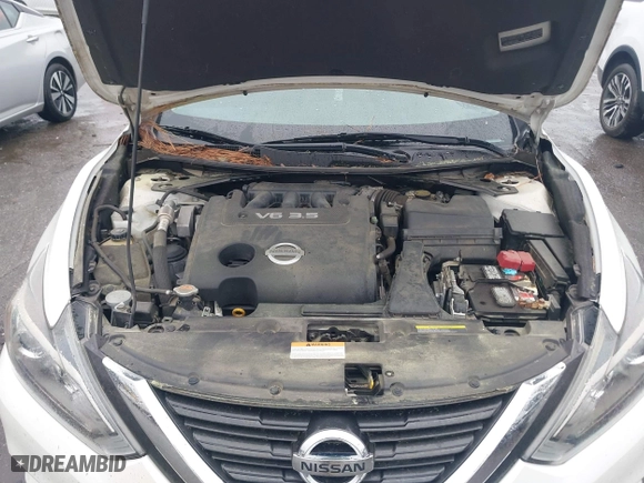 2016 Nissan Altima 3.5 SL with VIN 1N4BL3AP4GC163410, listed as a IAAI auction lot 41945963 with 111,715 mi miles. Bid and sale history available at carsss.com. Image 10.