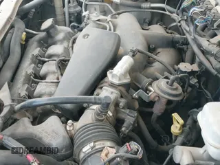 2008 Ford Escape XLT с VIN 1FMCU03158KA24778, выставлен на аукционе IAAI как лот 43133455 с пробегом 269 177 миль миль и . История ставок и продаж доступна на DreamBid. Изображение 12.