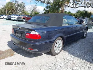 2006 BMW 3 Series 325Ci with VIN WBABW33486PX88210, listed as a IAAI auction lot 41026320 with 74,167 mi miles. Bid and sale history available at carsss.com. Image 4.