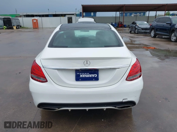 2018 Mercedes-Benz C 300 с VIN WDDWF4JB6JR373532, выставлен на аукционе IAAI как лот 42458931 с пробегом 83 804 миль миль и . История ставок и продаж доступна на DreamBid. Изображение 17.