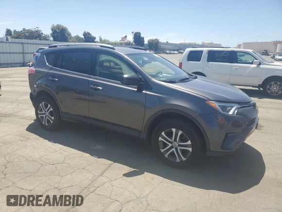 2018 Toyota RAV4 LE z VIN JTMBFREV8JJ259069, wystawiony jako Copart lot #61106715 z przebiegiem 56 770 mil mil oraz Szkoda całkowita • Salvage title. Historia ofert i sprzedaży dostępna na DreamBid. Obrazek 4.