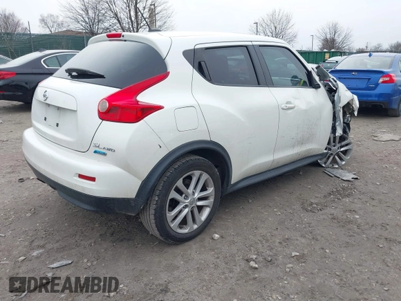 2013 Nissan Juke SV with VIN JN8AF5MV3DT222885, listed as a IAAI auction lot 41532690 with 1 mi miles. Bid and sale history available at carsss.com. Image 4.