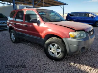 2005 Ford Escape XLS Value with VIN 1FMYU92Z95KA32119, listed as a Copart auction lot 42938255 with 154,499 mi miles and Salvage Title. Bid and sale history available at carsss.com. Image 4.
