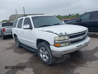 2001 Chevrolet Tahoe LT with VIN 1GNEC13T71R212889, listed as a IAAI auction lot 41917362 with 224,406 mi miles. Bid and sale history available at carsss.com. Image 1.