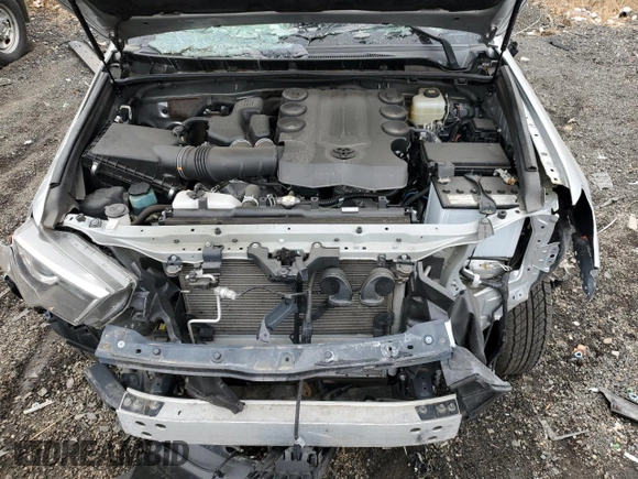2022 Toyota 4Runner SR5 Premium with VIN JTENU5JR4N6055278, listed as a Copart auction lot 44528505 with Not provided miles and Non repairable. Bid and sale history available at DreamBid. Image 12.