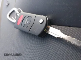 2010 Mazda 5 Sport z VIN JM1CR2W37A0365602, wystawiony jako IAAI lot #42816134 z przebiegiem 154 620 mil mil oraz . Historia ofert i sprzedaży dostępna na DreamBid. Obrazek 11.