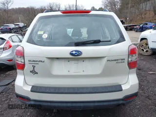 2015 Subaru Forester 2.5i with VIN JF2SJABC5FH523593, listed as a IAAI auction lot 41924926 with 115,836 mi miles. Bid and sale history available at carsss.com. Image 15.