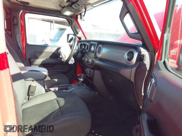 2020 Jeep Wrangler Unlimited Sahara with VIN 1C4HJXEN2LW195663, listed as a IAAI auction lot 41355828 with 81,742 mi miles. Bid and sale history available at carsss.com. Image 5.