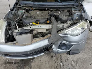 2008 Nissan Versa S z VIN 3N1BC13EX8L444176, wystawiony jako Copart lot #55516445 z przebiegiem 135 005 mil mil oraz Szkoda całkowita • Salvage title. Historia ofert i sprzedaży dostępna na DreamBid. Obrazek 12.