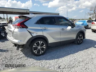 2022 Mitsubishi Eclipse Cross SE z VIN JA4ASWAA4NZ004400, wystawiony jako Copart lot #45165595 z przebiegiem 72 827 mil mil oraz Nie do naprawy • Non repairable. Historia ofert i sprzedaży dostępna na DreamBid. Obrazek 3.