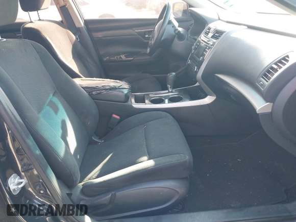 2015 Nissan Altima 2.5 S with VIN 1N4AL3AP4FN903293, listed as a IAAI auction lot 41960769 with 213,672 mi miles. Bid and sale history available at carsss.com. Image 5.