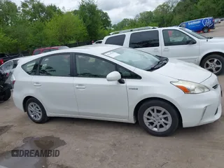 2013 Toyota Prius Two with VIN JTDZN3EU2D3188496, listed as a IAAI auction lot 42169350 with 201,557 mi miles and . Bid and sale history available at carsss.com. Image 13.