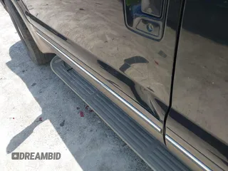 2002 Ford Excursion Limited с VIN 1FMNU42S92EB65675, выставлен на аукционе IAAI как лот 42503068 с пробегом 250 942 миль миль и . История ставок и продаж доступна на DreamBid. Изображение 6.