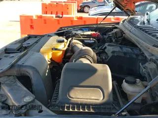 2018 Ford F-150 XL z VIN 1FTEW1EP2JFD32374, wystawiony jako IAAI lot #42993518 z przebiegiem 137 914 mil mil oraz . Historia ofert i sprzedaży dostępna na DreamBid. Obrazek 19.