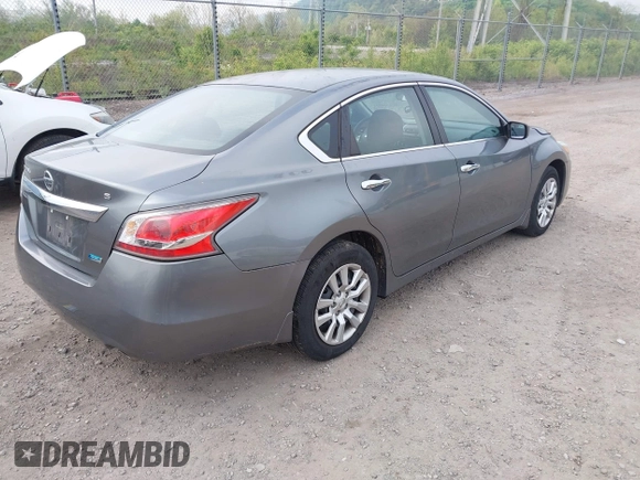 2014 Nissan Altima S with VIN 1N4AL3AP4EC122249, listed as a IAAI auction lot 42220351 with 194,768 mi miles and . Bid and sale history available at DreamBid. Image 4.