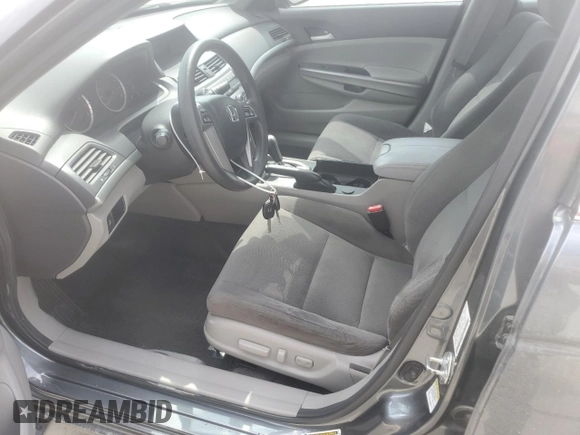 2010 Honda Accord EX z VIN 1HGCP2F73AA035038, wystawiony jako Copart lot #57418345 z przebiegiem 110 554 mil mil oraz Szkoda całkowita • Salvage title. Historia ofert i sprzedaży dostępna na DreamBid. Obrazek 7.