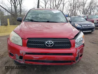 2008 Toyota RAV4 with VIN JTMZD33V486054642, listed as a IAAI auction lot 41910899 with 167,131 mi miles. Bid and sale history available at carsss.com. Image 11.